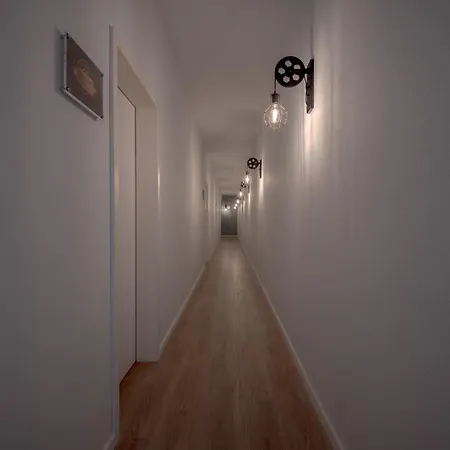Industrial Design - Lohnhalle